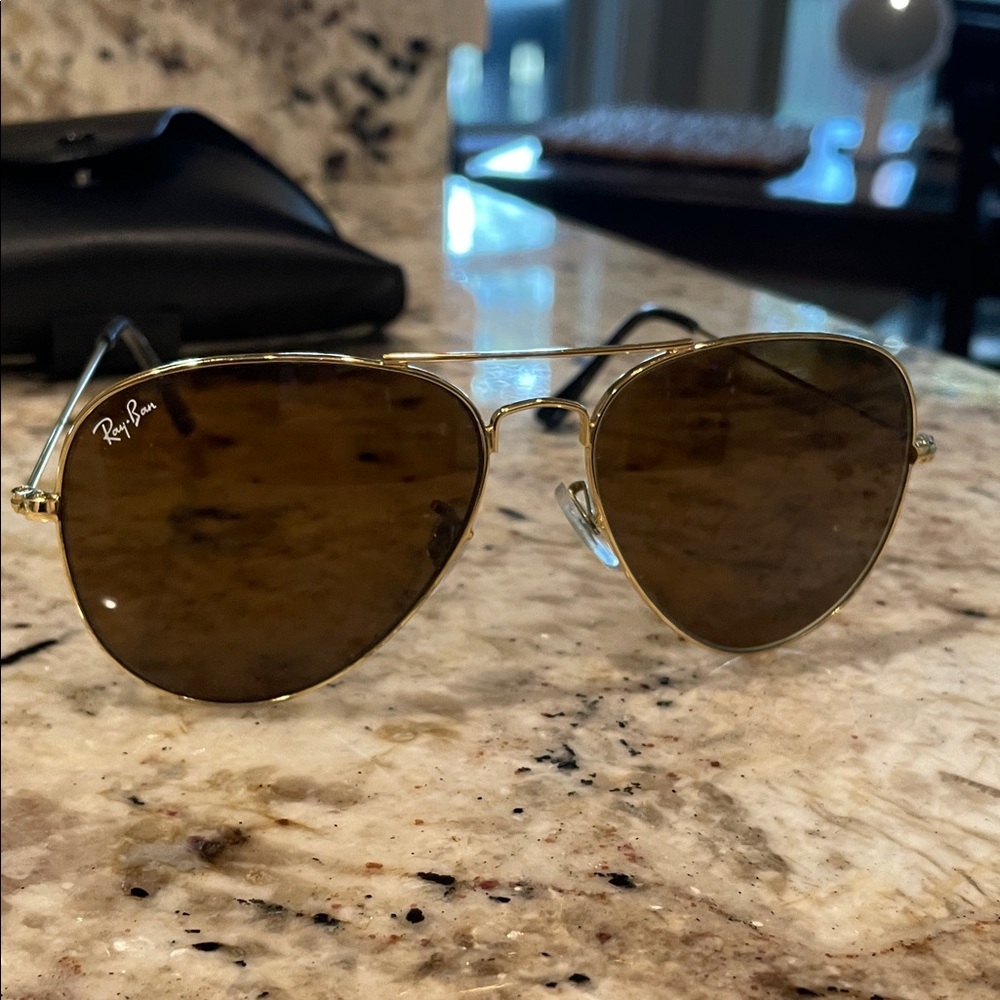 Ray-Ban Gold Frame Sunglasses with Brown Lenses - Picture 5 of 5